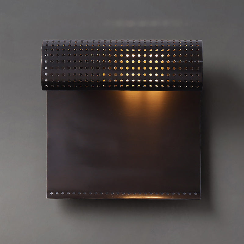 Postmodern Metal Wall Lamp Household Wall Sconce Lighting Fixture for Bedroom