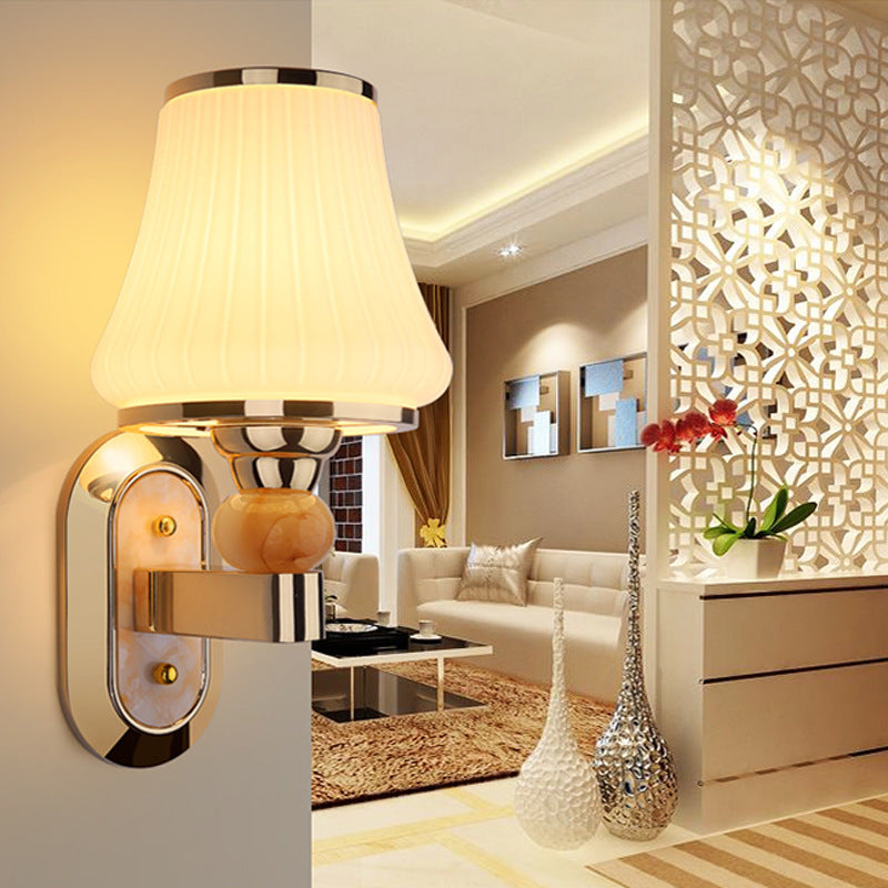 Metal Geometric Wall Light Modern 1 Light Wall Sconce with Glass for Living Room