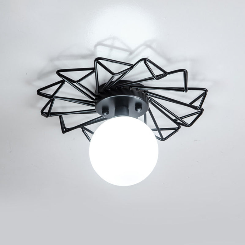 Modernism Single Black/Golden Flush Mount Lighting Metal Ceiling Light for Foyer