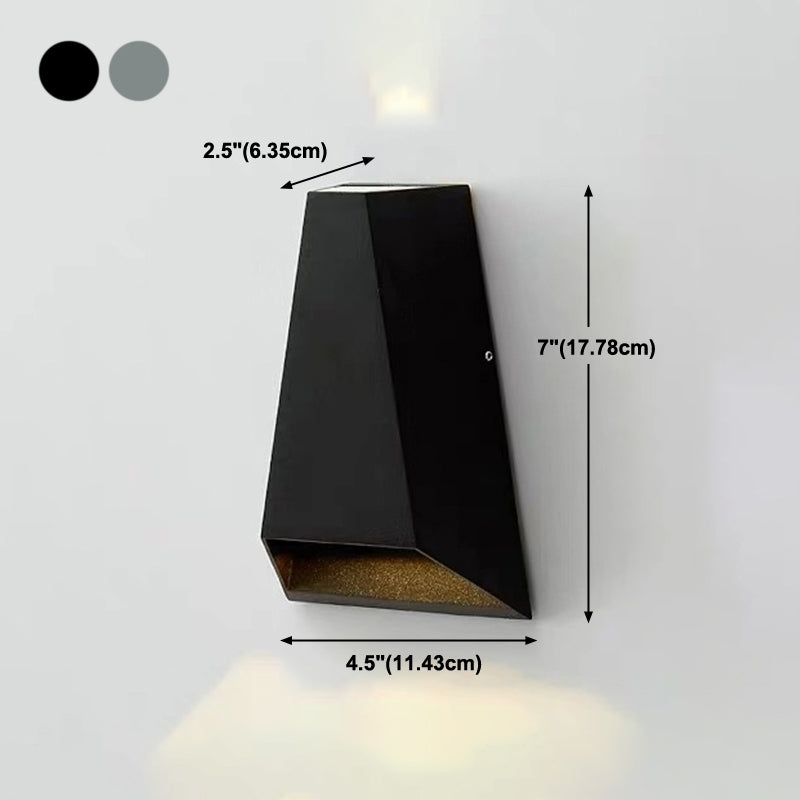 Geometric Shade Metal Wall Sconce Modern Style 2 Lights Wall Mount Lighting