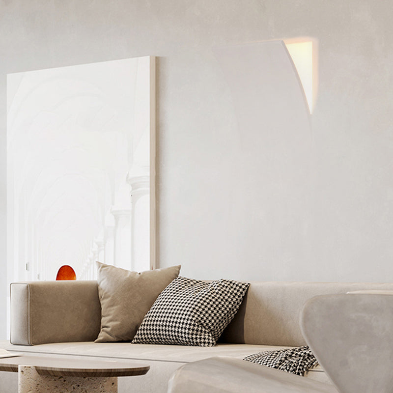 2-Light Modern White Wall Mounted Sconce Metal Wall Light with Hole 1.6'