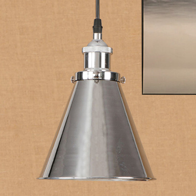 1 Cone à cône clair en forme de lumière suspendue industrielle Black / Brass Fer Pendante pour salle à manger