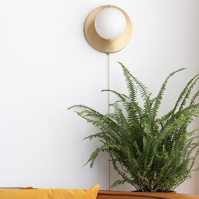 Nordic Wall Mount Light Modern Simple Round Glass Shade Wall Sconce Light for Living Room