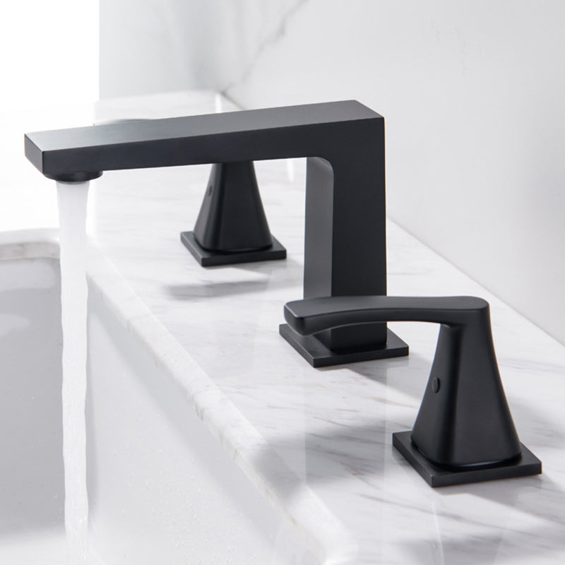 Modern 2-Handle Bathroom Sink Faucet 3 Hole Widespread Bathroom Faucet with Steel