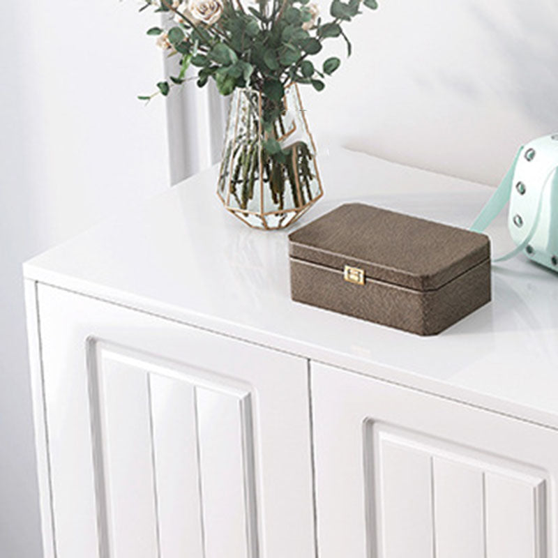 Ultra-Modern Storage Chest Manufactured Wood Storage Chest Dresser