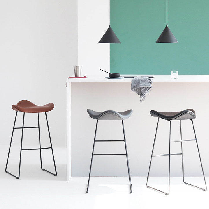 Industrial PU Leather Bar Stool Low Back Stool with Metal Base