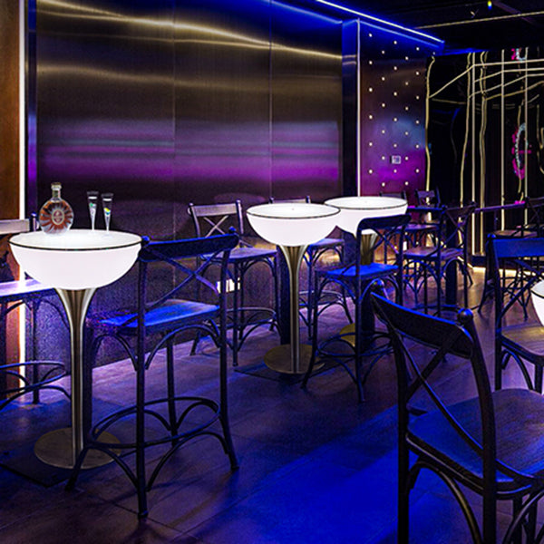 Polyethylene Round Table Industrial Style Bar Lighted Bar Table