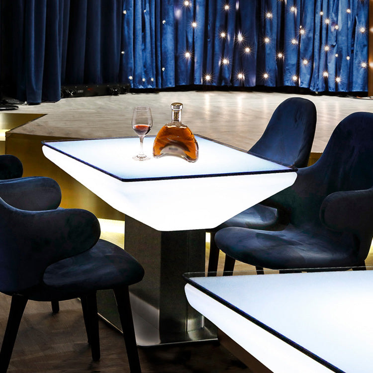 Polyethylene Square Table Industrial Style Restaurant Nightclub Bar Table