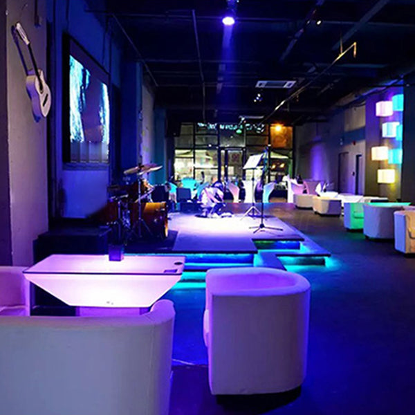 Polyethylene Square Table Industrial Style Restaurant Nightclub Bar Table