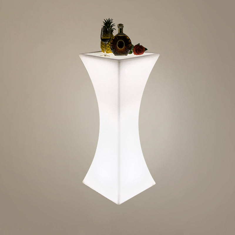 Polyethylene Geometric Table Industrial Style Commercial Bar Table