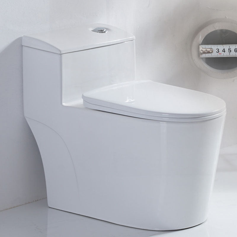 Siphon Jet Toilet Traditional One-Piece Toilet with Slow Close Seat