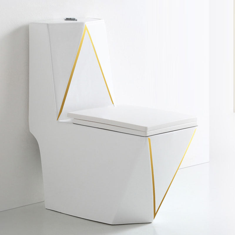 Siphon Jet Toilet Traditional One-Piece Toilet with Slow Close Seat