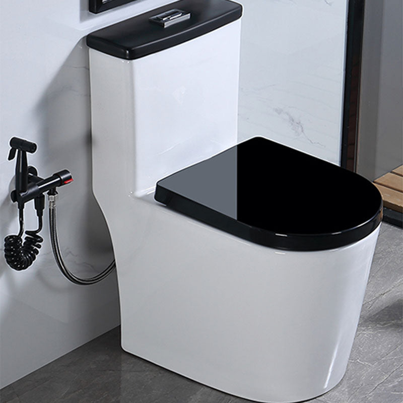 Floor Mount Toilet Black and White Toilet with Siphon Jet Water-saving Function