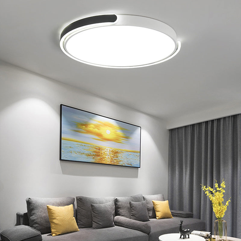 Modernism Metal Ceiling Light White/Black Flush Mount Lighting for Foyer