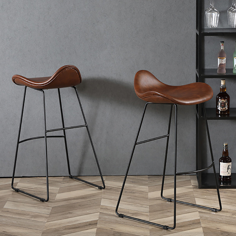 Indoor Footrest Leather Dining Stool Bucket Modern Counter Stool with Metal Base