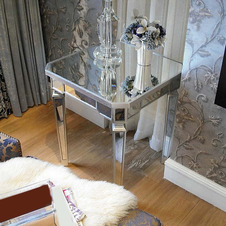Modern 25.6" Tall 4 Legs End Table Square Glass Top End Table