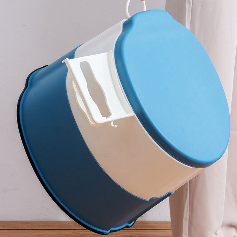 Contemporary Plastic Toilet Floor Mounted Toilet Bowl with Toilet Seat for Washroom