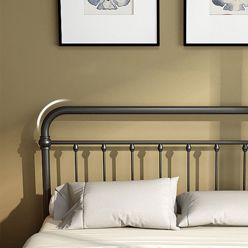 Industrial Iron Bed with Rectangle Headboard and Metal Legs in Black