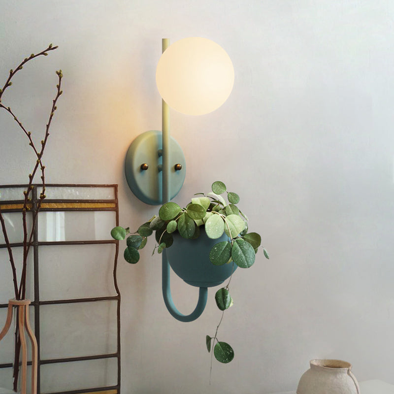 Nordic Style Iron Wall Lamp Ball Shape Wall Light for Bedroom (Included Plant)
