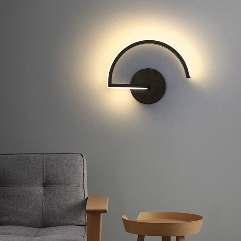 Modern Style Metallic Wall Light Linear LED Wall Light Sconce for Bedroom