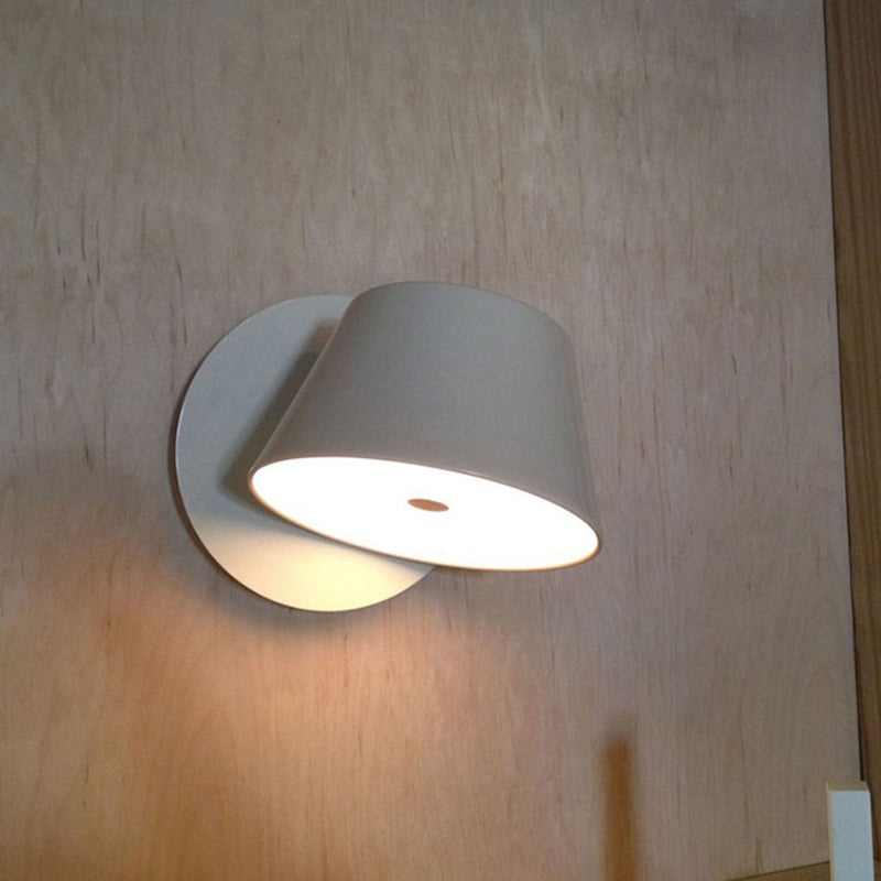 Modern Simple Metal Wall Light Cone Shape Rotatable Wall Lamp for Living Room