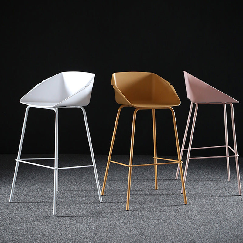 Scandinavian Metal Plastic Counter Stools Low Back Bar Stool with Footrest