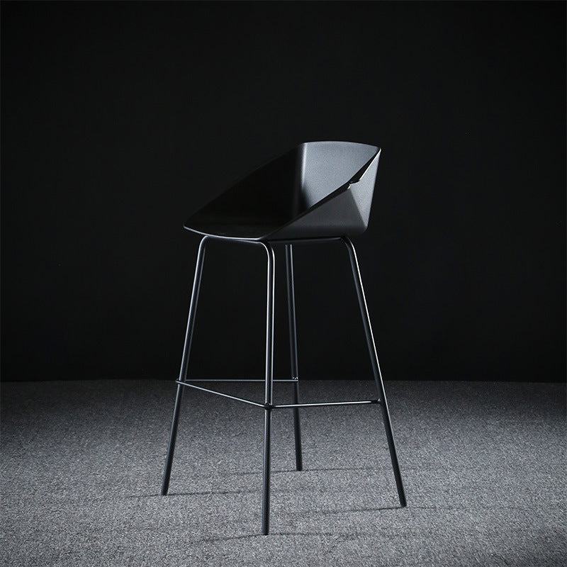 Scandinavian Metal Plastic Counter Stools Low Back Bar Stool with Footrest