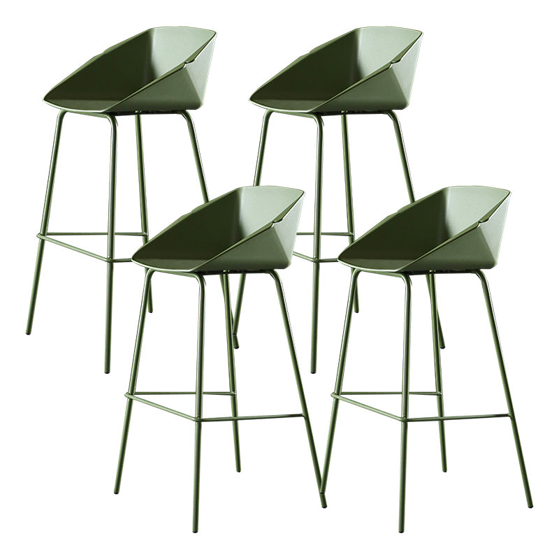 Scandinavian Metal Plastic Counter Stools Low Back Bar Stool with Footrest