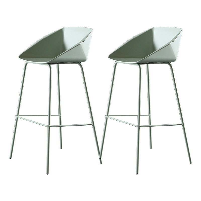 Scandinavian Metal Plastic Counter Stools Low Back Bar Stool with Footrest
