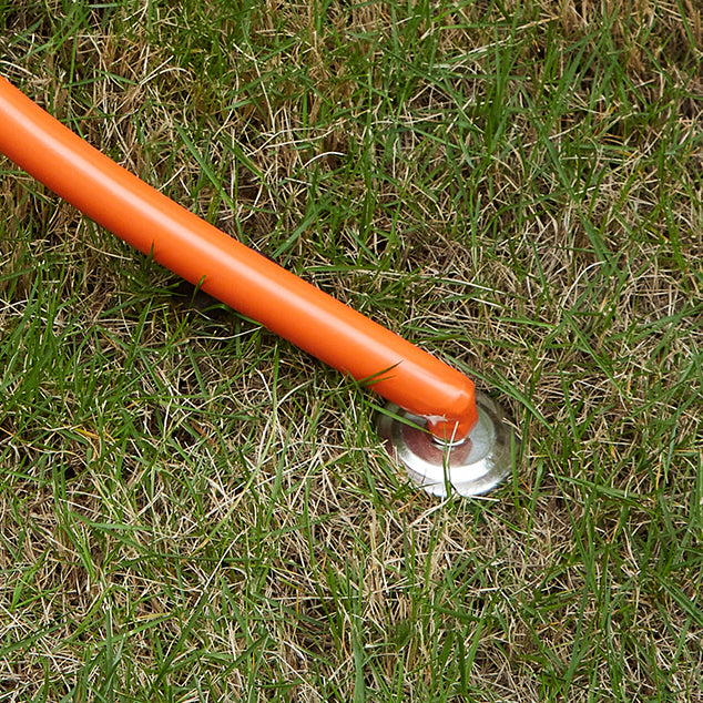 Metal Indoor-Outdoor Bar Height Table Contemporary Bar Table with Pedestal