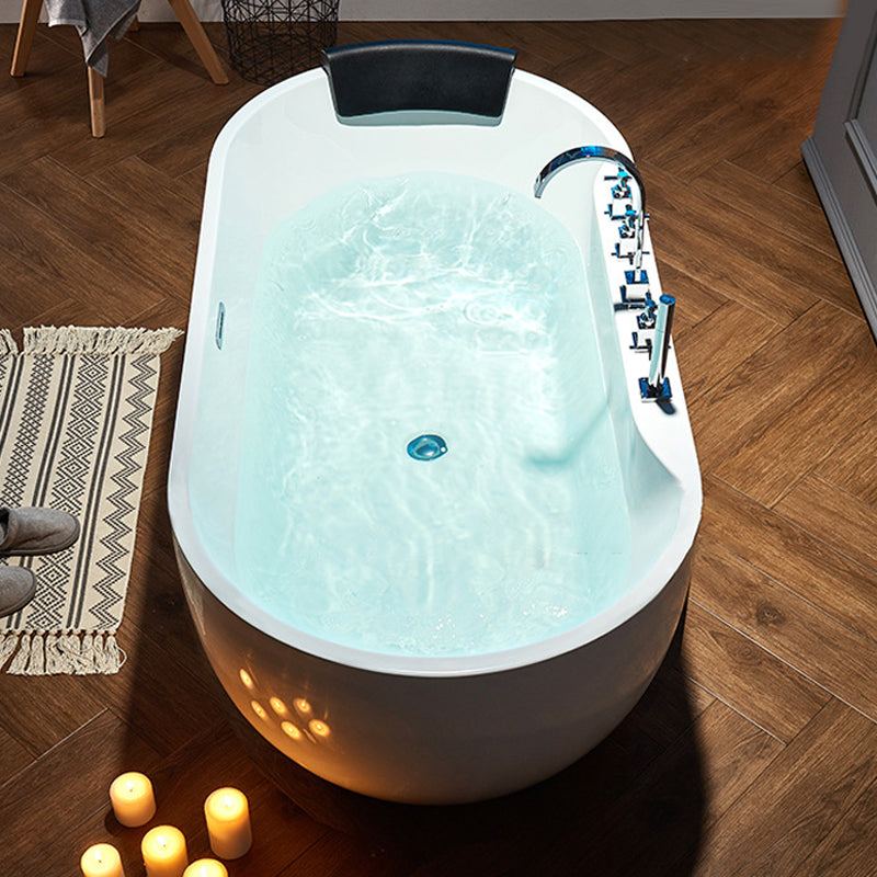 Modern Oval Bath Tub White Acrylic Bathtub with Faucet for Bathroom