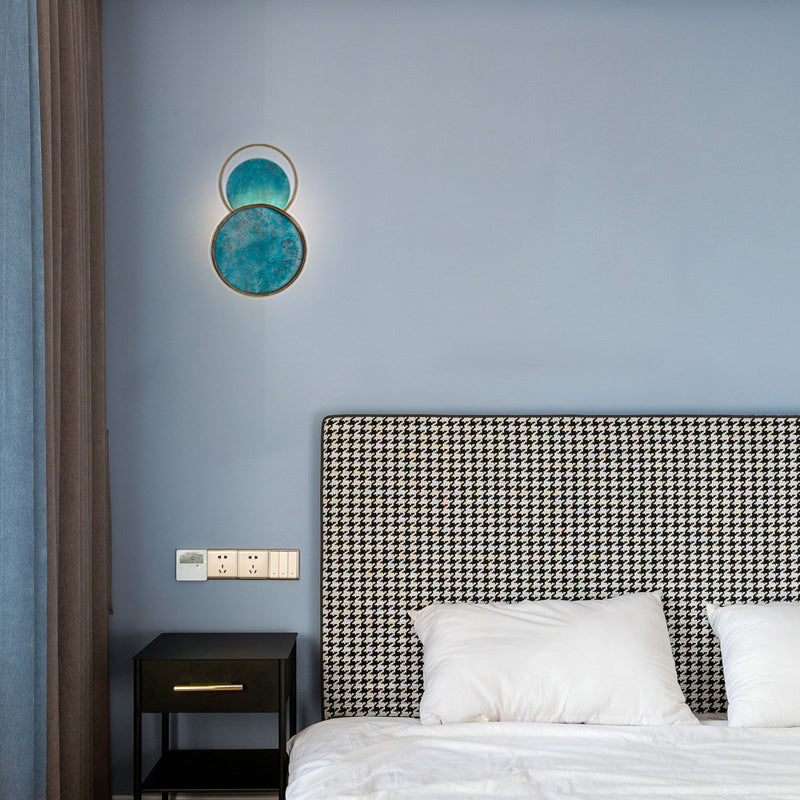Modern Style Wall Lamp 1-Light LED Wall Mount Lamp with Glass Shade for Bedroom