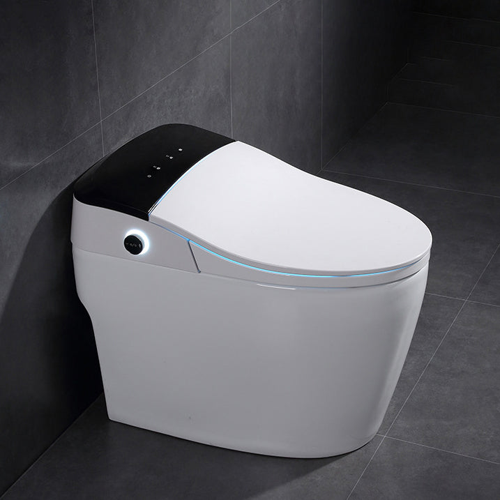 Modern One Piece Toilet Floor Mounted Toilet Bowl with Seat for Washroom