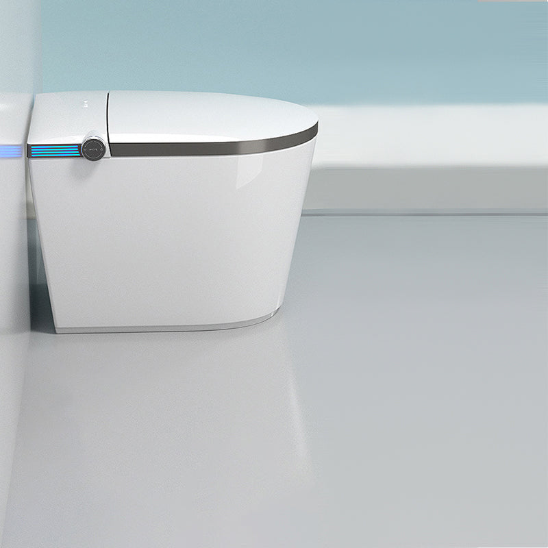 Modern All-In-One Toilet Bowl Siphon Jet Toilet with Soft-Close Seat for Bathroom