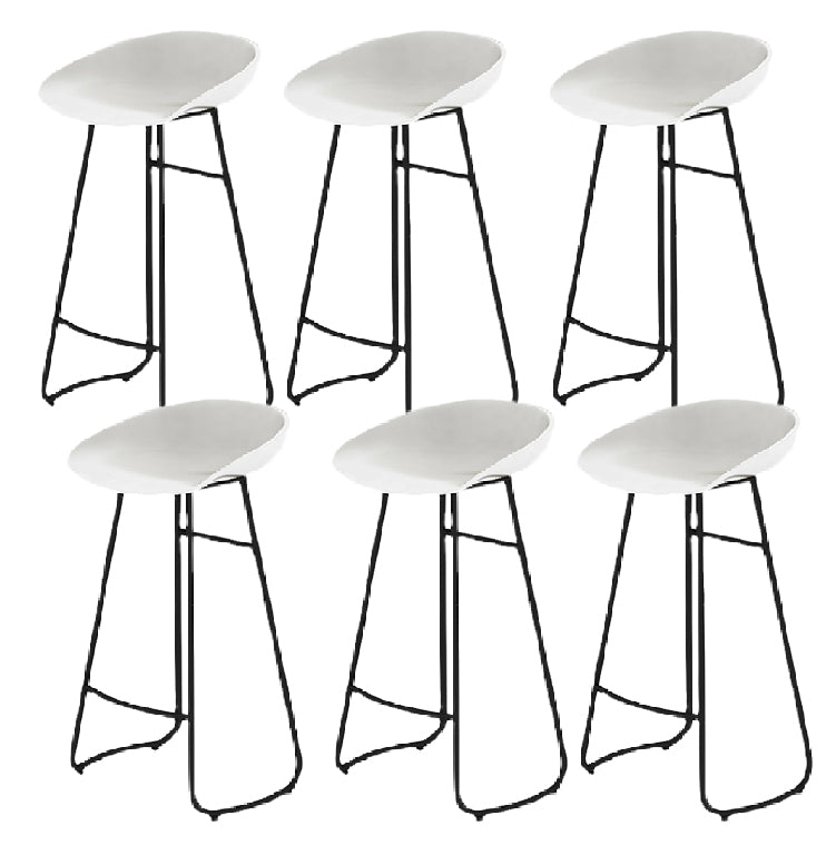 Modern Footrest Counter-height Stool Indoor Plastic and Metal Bucket Counter Chair