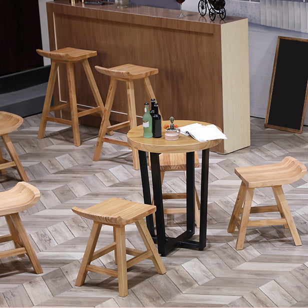 Indoor Modern Footrest Bar Stool Solid Wood Bar & Counter Stool in Natural