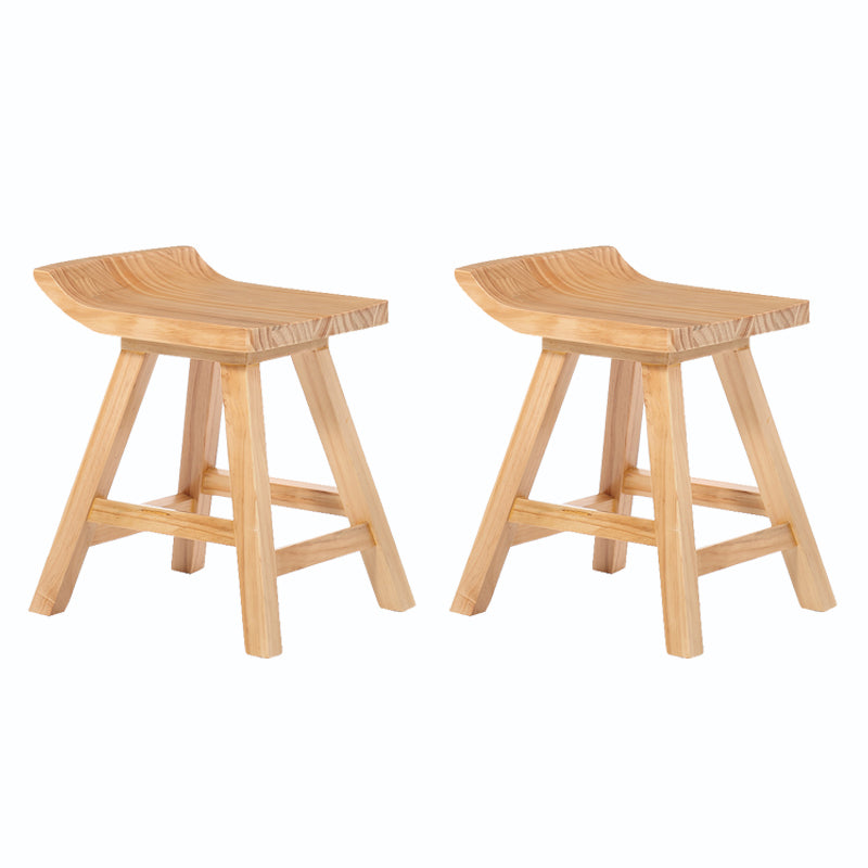 Indoor Modern Footrest Bar Stool Solid Wood Bar & Counter Stool in Natural