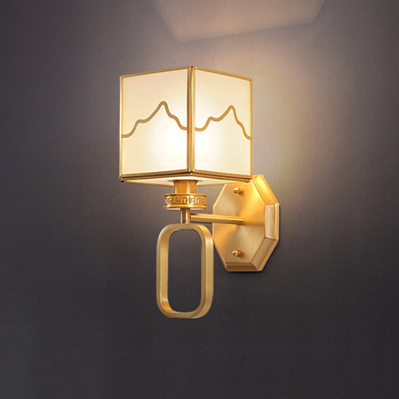 1 Light Unique Shape Wall Mount Light Fixture Modern Wall Mounted Lighting in Gold