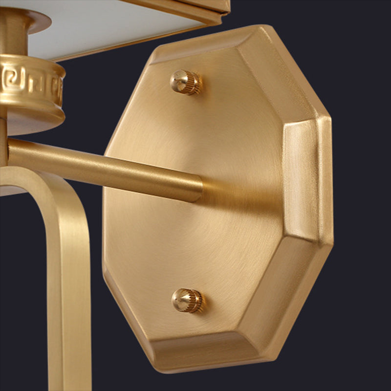 1 Light Unique Shape Wall Mount Light Fixture Modern Wall Mounted Lighting in Gold