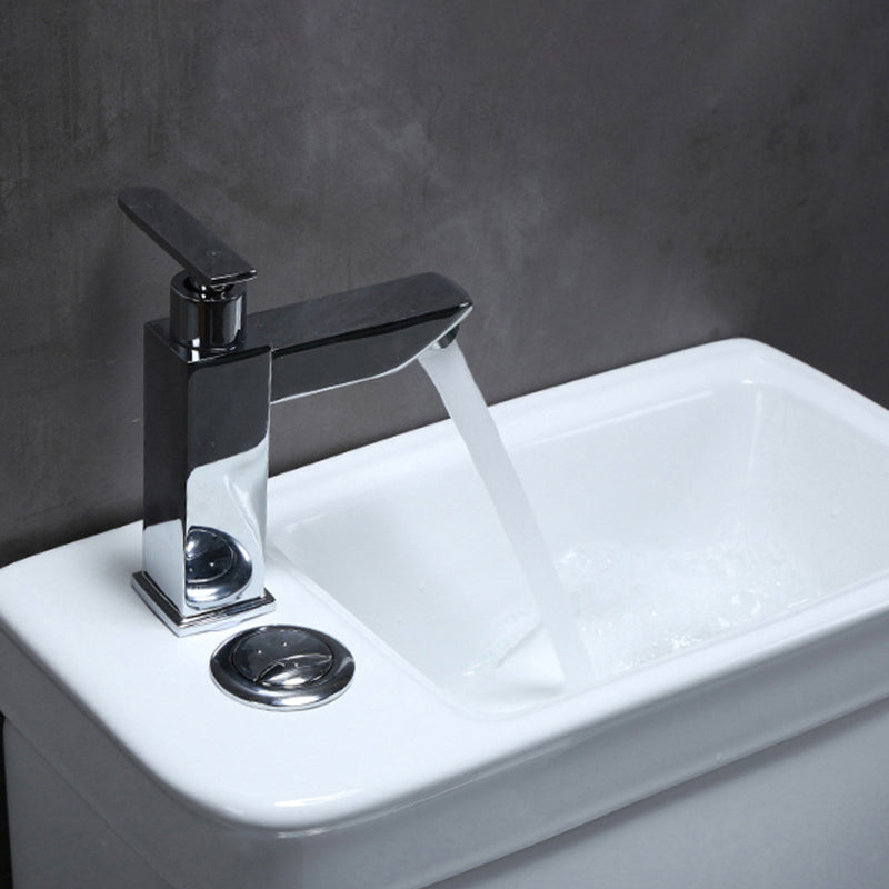 Floor Mounted Toilet One-Piece Toilet Modern Siphon Jet Flush Toilet