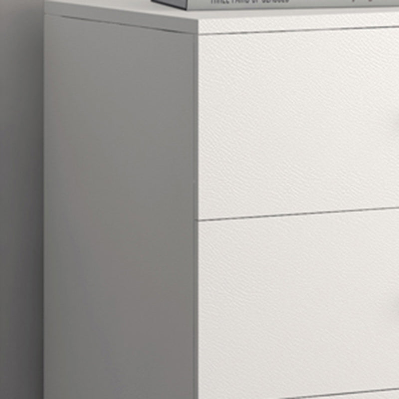 15.6-inch Width Glam Storage Chest Manufactured Wood Dresser