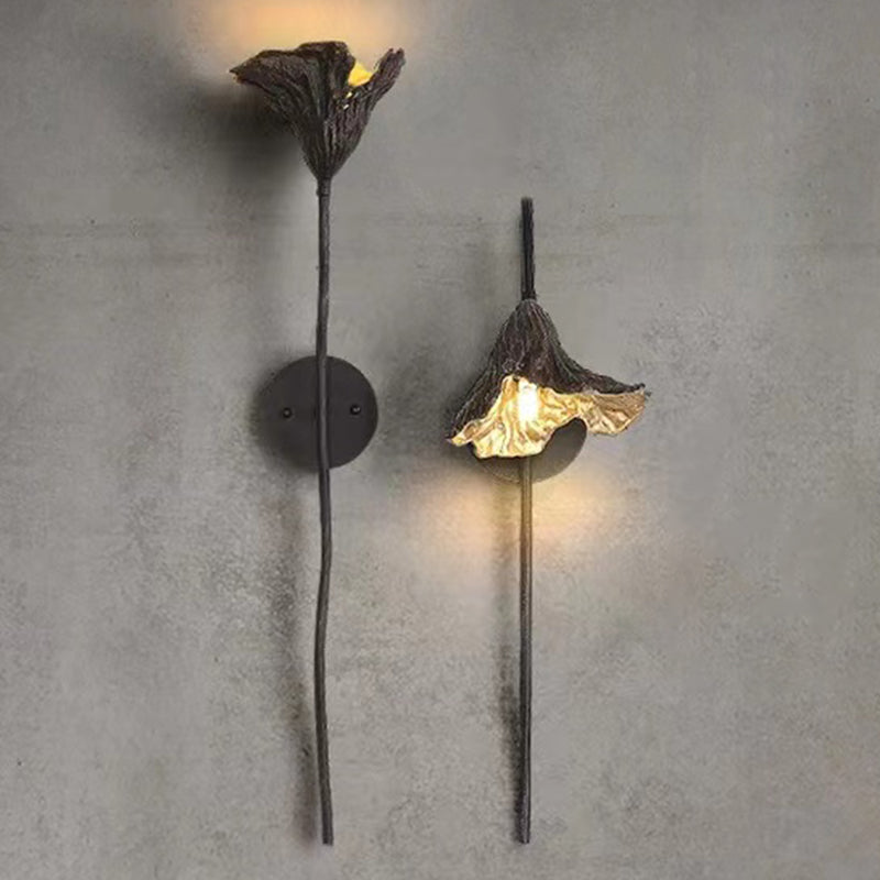 Modern Wall Sconce Flower Shape Wall Light with Metal Shade for Bedroom