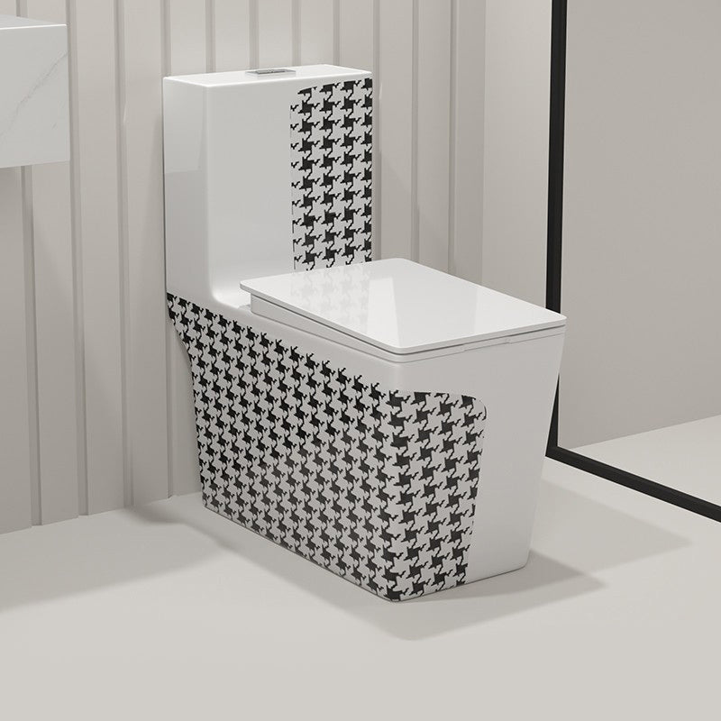 Floor Mount Flush Toilet Traditional Skirted One-Piece Toilet with Slow Close Seat