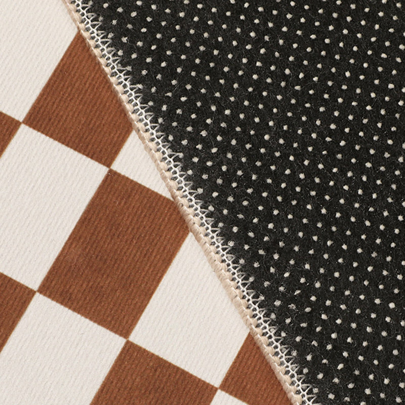 Dark Brown Rug Polyester Check Pattern Rug Stain Resistant Rug for Drawing Room