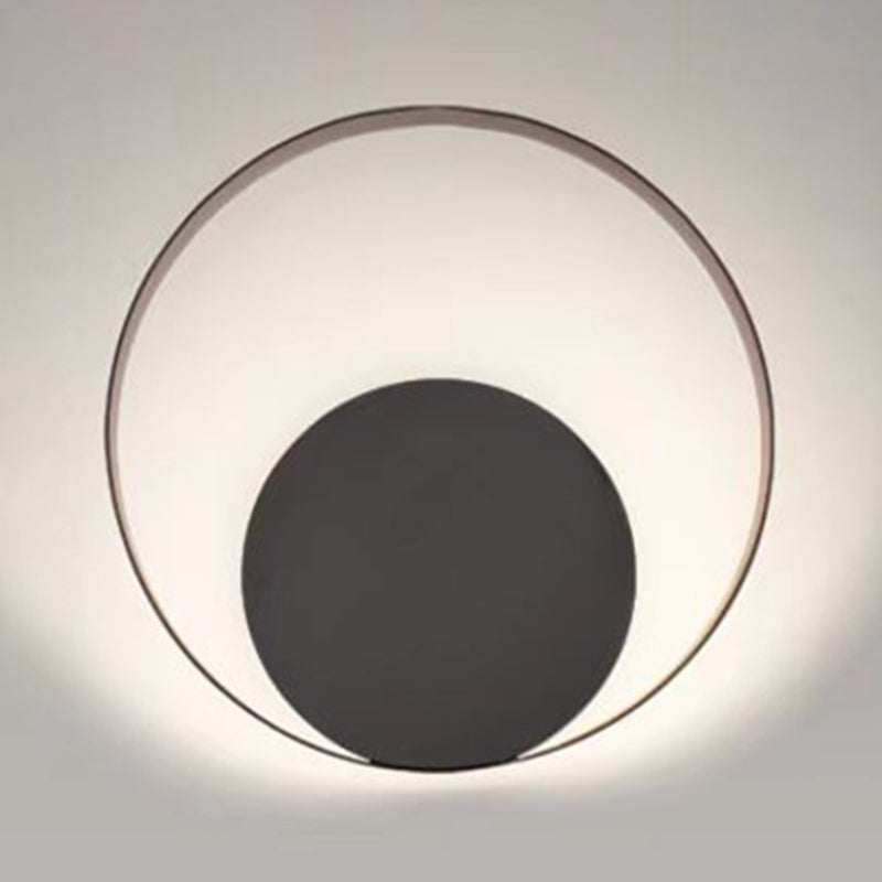 Round Shape Wall Lamp Modern Style Metal 1 Light Sconce in White and Black