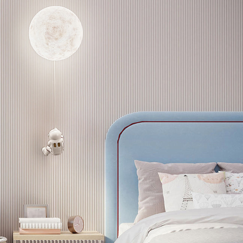 Nordic Style Iron Wall Light Ball Shape Wall Lamp for Children's Room (Included Doll)