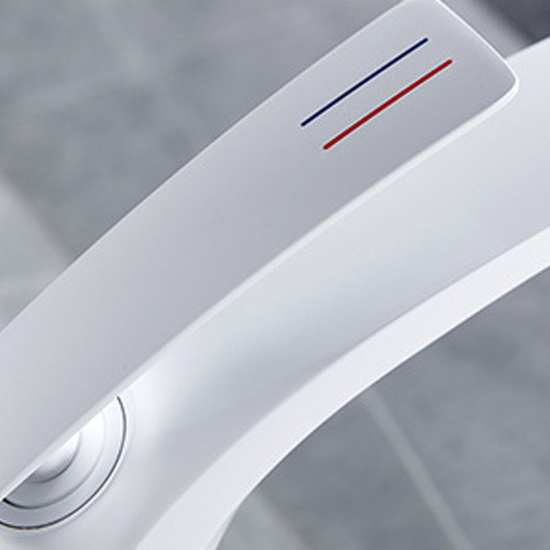 Modern Copper Vessel Faucet Lever Handles Low Arc Vessel Faucet for Bathroom