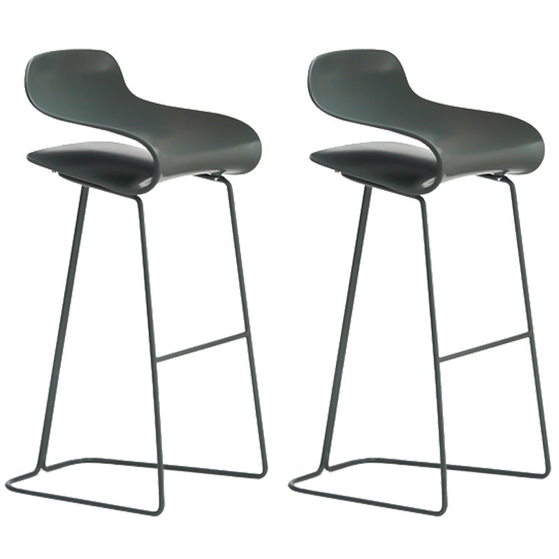 Armless Metal Indoor Bar Stool Scandinavian Plastic Stool with Footrest