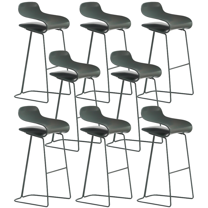 Armless Metal Indoor Bar Stool Scandinavian Plastic Stool with Footrest