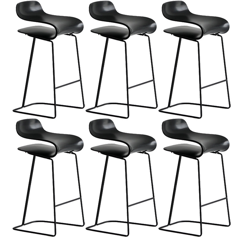 Armless Metal Indoor Bar Stool Scandinavian Plastic Stool with Footrest